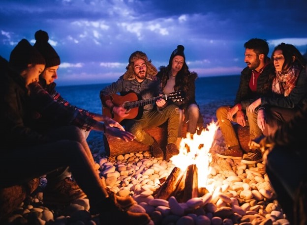 How to Remove Campfire Smell from Your Clothes?